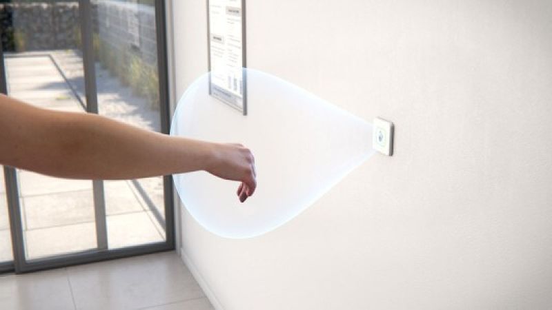 Beispiel berührungsloses öffnen einer Tür.